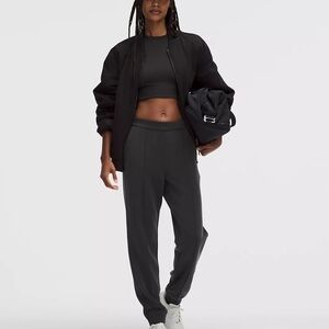 Women's Lululemon Softstreme Classic-Fit High-Rise Jogger